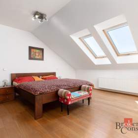 Foto inzerátu Prodej rodinného domu 176 m², Opava