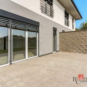 Foto inzerátu Prodej rodinného domu 160 m², Milovice