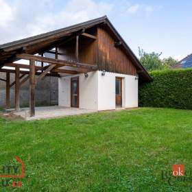 Foto inzerátu Pronájem vily 369 m², Dolní Břežany