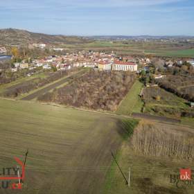 Prodej stavebního pozemku 1 216 m², Újezd u Brna / 19638824