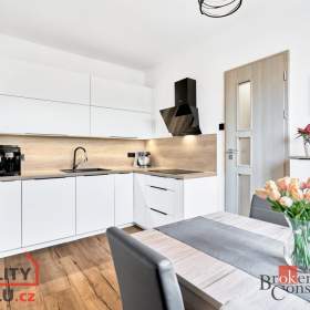 Foto inzerátu Prodej bytu 2+1 62 m², Dalovice