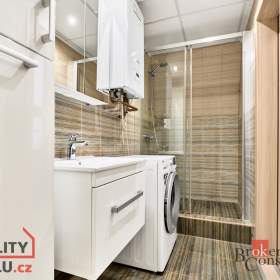 Foto inzerátu Prodej bytu 2+1 62 m², Dalovice