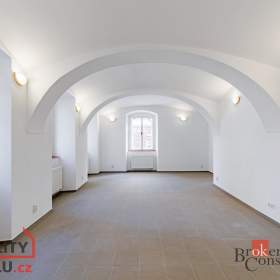 Pronájem obchodního prostoru 131 m², Jihlava / 19641615