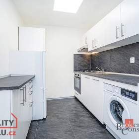 Pronájem bytu 2+kk 40 m², Praha / 19643054