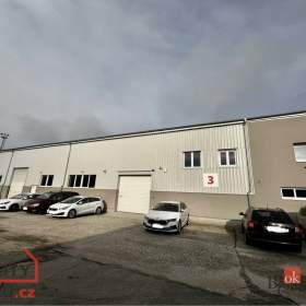 Pronájem skladu 781 m² / 19644425