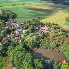 Foto inzerátu Prodej stavebního pozemku 738 m², Čečovice