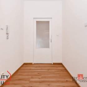 Foto inzerátu Pronájem bytu 1+kk 53 m², Praha