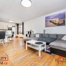 Prodej rodinného domu 200 m², Nový Bydžov / 19646404