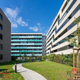 Pronájem bytu 2+kk 69 m², Praha / 19648337