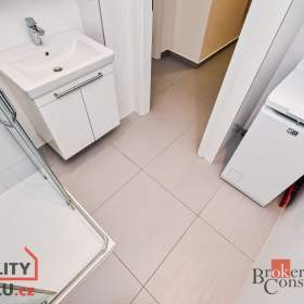 Foto inzerátu Pronájem bytu 1+kk 35 m², Praha