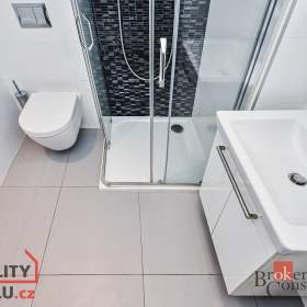 Foto inzerátu Pronájem bytu 1+kk 35 m², Praha