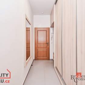 Foto inzerátu Pronájem bytu 1+kk 35 m², Praha