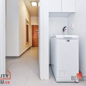 Foto inzerátu Pronájem bytu 1+kk 35 m², Praha