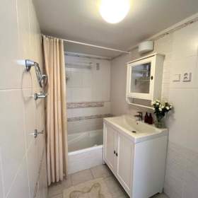 Foto inzerátu Pronájem bytu 2+1 80 m², Praha