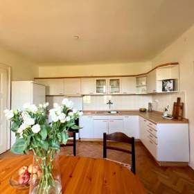 Pronájem bytu 2+1 80 m², Praha / 19650173