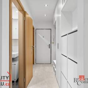 Foto inzerátu Pronájem bytu 2+1 55 m², Praha