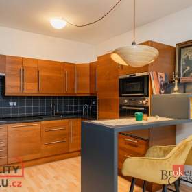 Foto inzerátu Prodej bytu 2+kk 71 m², Praha