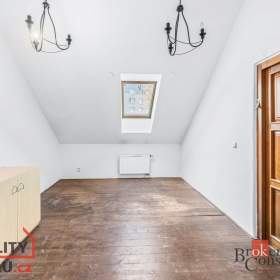 Foto inzerátu Prodej rodinného domu 174 m², Rokycany