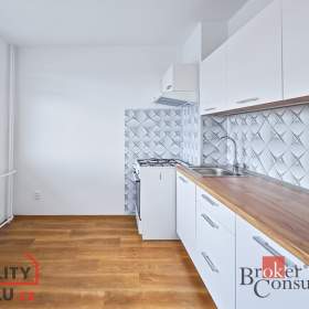 Pronájem bytu 3+1 75 m², Hradec Králové / 19655762