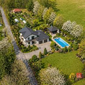 Foto inzerátu Prodej stavebního pozemku 3 662 m², Milhostov