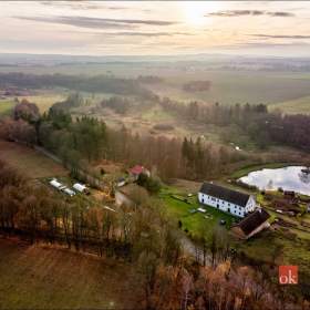 Foto inzerátu Prodej stavebního pozemku 3 662 m², Milhostov
