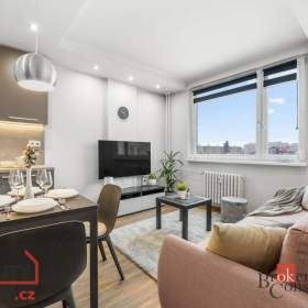 Prodej bytu 2+kk 46 m², Hradec Králové / 19658564