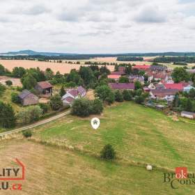 Prodej stavebního pozemku 961 m², Planá / 19661692