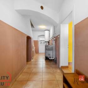 Foto inzerátu Prodej rodinného domu 219 m², Toužim