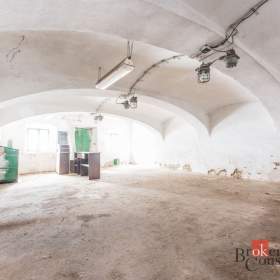 Prodej skladu 700 m², Polička / 19670567