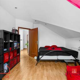 Foto inzerátu Prodej rodinného domu 184 m², Veleň