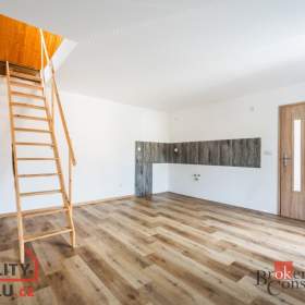 Foto inzerátu Prodej bytu 2+kk 76 m², Hoštice