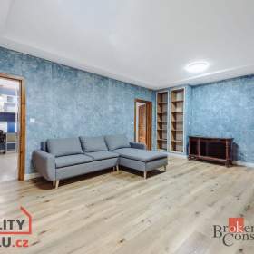 Foto inzerátu Prodej bytu 4+1 83 m², Nupaky