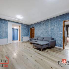 Foto inzerátu Prodej bytu 4+1 83 m², Nupaky
