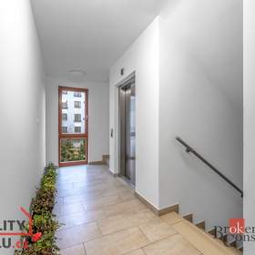 Foto inzerátu Pronájem bytu 2+kk 47 m², Praha