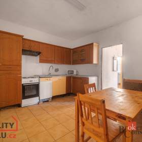 Fotka k inzerátu Prodej rodinného domu 181 m², Mezholezy / 19432539