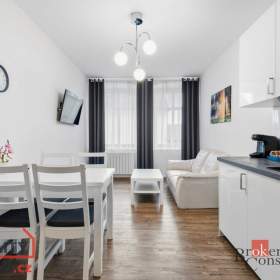 Foto inzerátu Prodej nemovitosti pro ubytování 298 m², Broumov