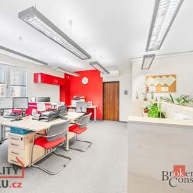 Fotka k inzerátu Pronájem kanceláře 170 m², Plzeň / 19475320