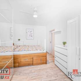 Foto inzerátu Prodej bytu 2+1 53 m², Praha