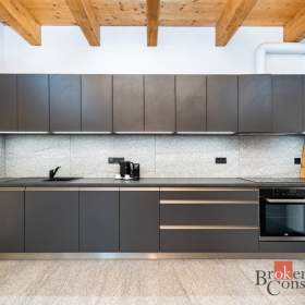 Foto inzerátu Prodej rodinného domu 213 m²
