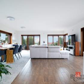 Foto inzerátu Prodej rodinného domu 288 m², Kly