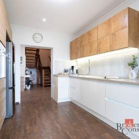 Foto inzerátu Prodej rodinného domu 288 m², Kly