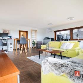 Foto inzerátu Prodej rodinného domu 288 m², Kly