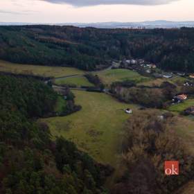 Foto inzerátu Prodej stavebního pozemku 7 000 m², Plasy