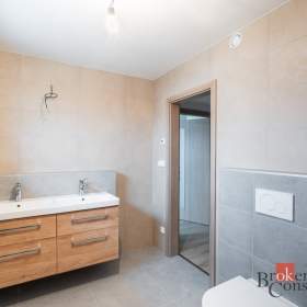 Foto inzerátu Prodej rodinného domu 164 m², Lovčice