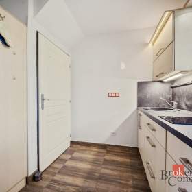 Foto inzerátu Prodej chaty 64 m², Hradec Králové