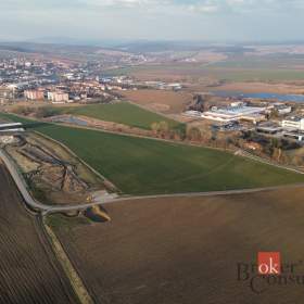 Foto inzerátu Prodej komerčního pozemku 10 000 m², Uherský Brod
