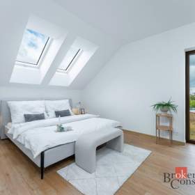 Foto inzerátu Prodej rodinné domy, 170 m² - Ořech