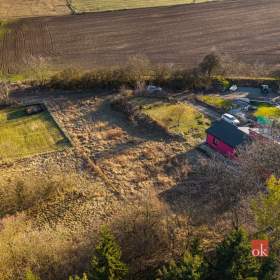 Foto inzerátu Prodej stavebního pozemku 1 328 m², Zvoleněves