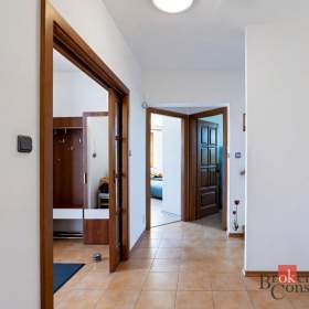 Foto inzerátu Prodej rodinného domu 260 m², Benešov