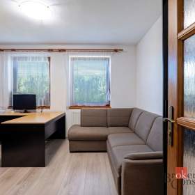 Foto inzerátu Prodej rodinného domu 260 m², Benešov